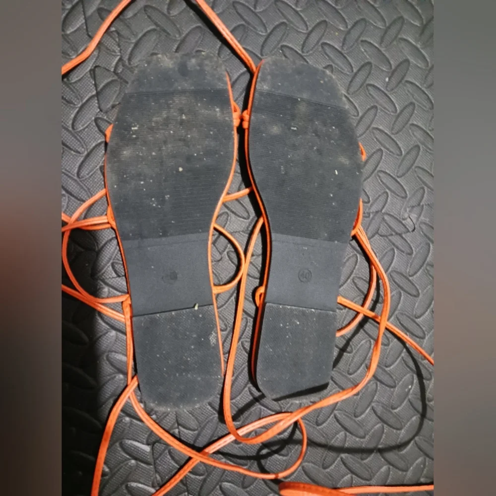 Women Orange Lace up flat sandals - Picture 6 of 8